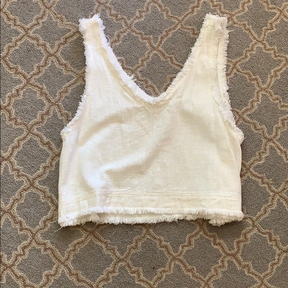 urban white tank - Picture 1 of 2